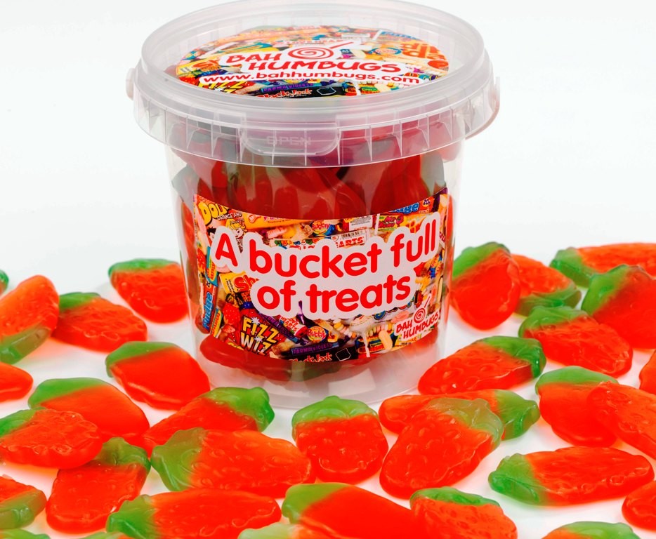 Haribo Giant Strawbs GIANT Sweet Bucket